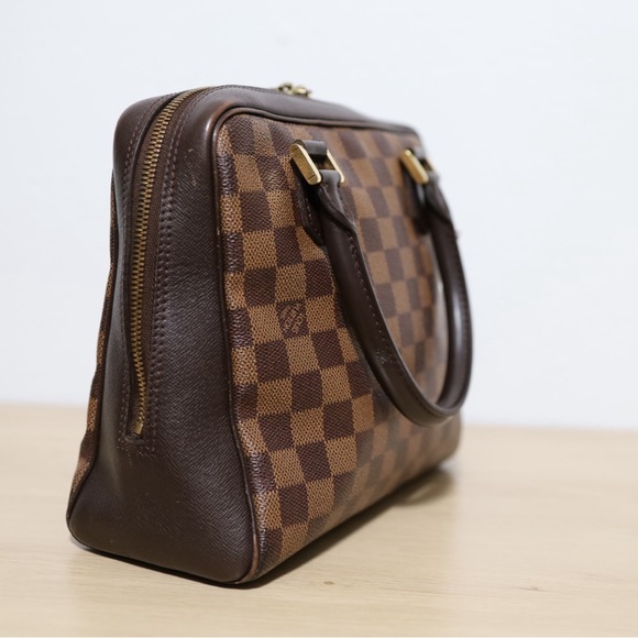 QUICK SALE $399 FIRM - Authentic Louis Vuitton Damier Ebene Brera Bag - Picture 4 of 16